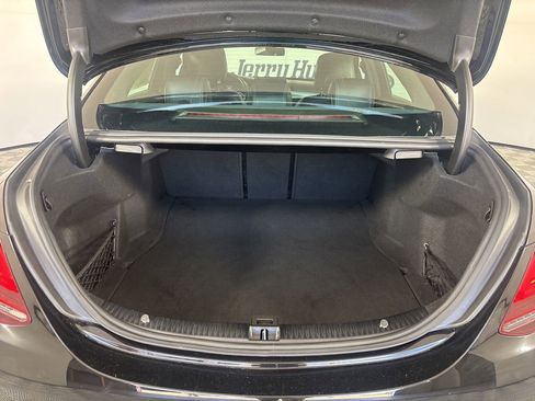 Used 2020 Mercedes-Benz C 300 4MATIC Sedan image 23