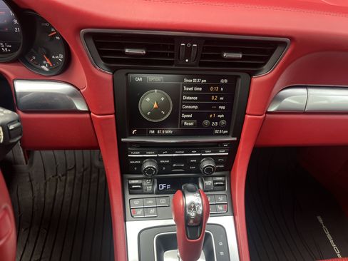 Used 2015 Porsche 911 Targa 4S image 33