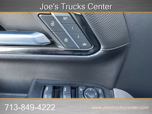 Used 2023 Chevrolet Silverado 1500 ZR2 image 22