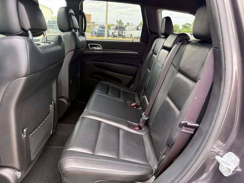 Used 2021 Jeep Grand Cherokee Limited AWD/4WD image 13