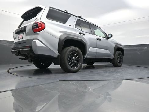 Used 2026 Toyota 4Runner SR5 image 36