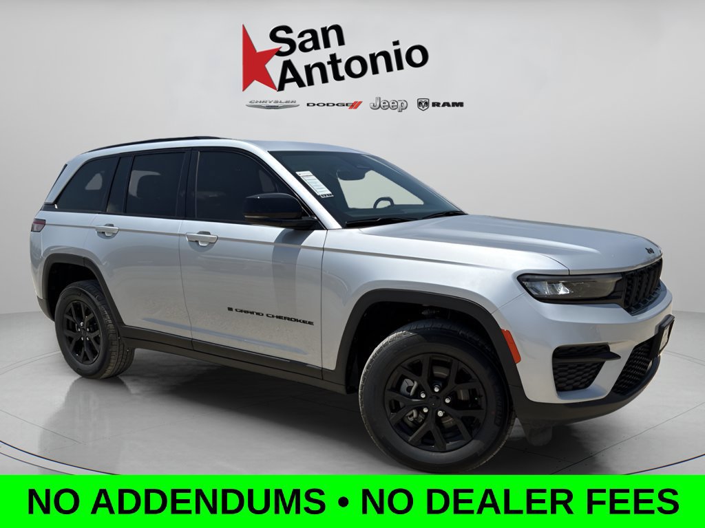 New 2025 Jeep Grand Cherokee Altitude RWD image 1