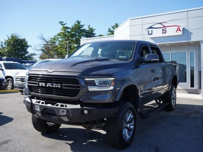 Used 2020 RAM 1500 Laramie w/ Sport Appearance Package