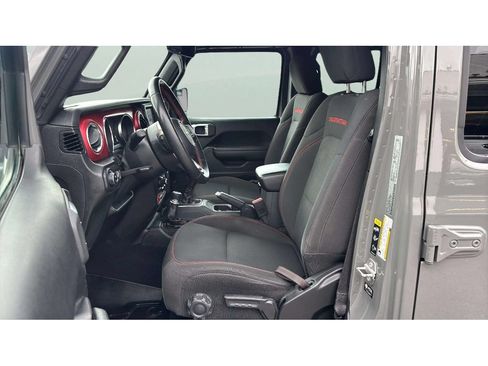 Used 2022 Jeep Gladiator Rubicon w/ Trailer Tow Package AWD/4WD image 10