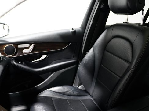 Used 2016 Mercedes-Benz GLC 300 4MATIC image 13