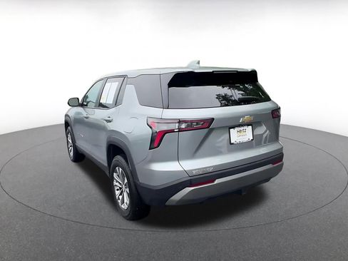 Used 2025 Chevrolet Equinox LT FWD image 11