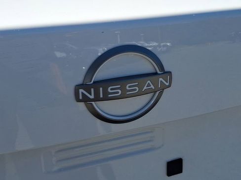 Used 2024 Nissan Sentra SV FWD image 25
