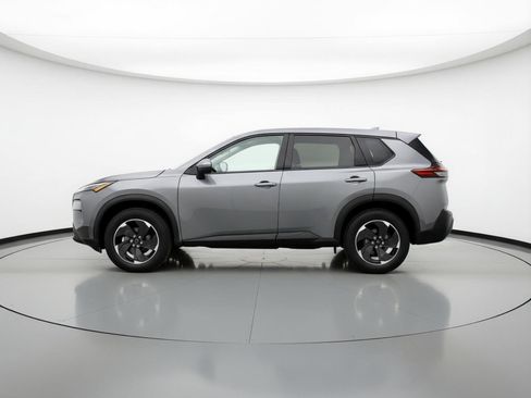 Used 2025 Nissan Rogue SV image 5