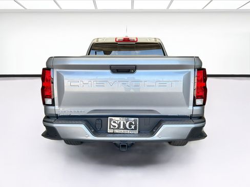 Used 2025 Chevrolet Colorado LT w/ Advanced Trailering Package RWD image 5