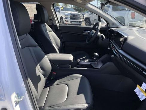 New 2026 Kia Sportage EX image 14