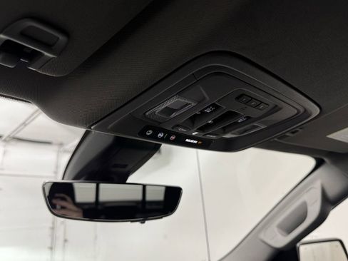 Used 2020 GMC Sierra 1500 Denali w/ Technology Package image 16