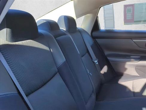 Used 2017 Nissan Altima 2.5 SR image 22