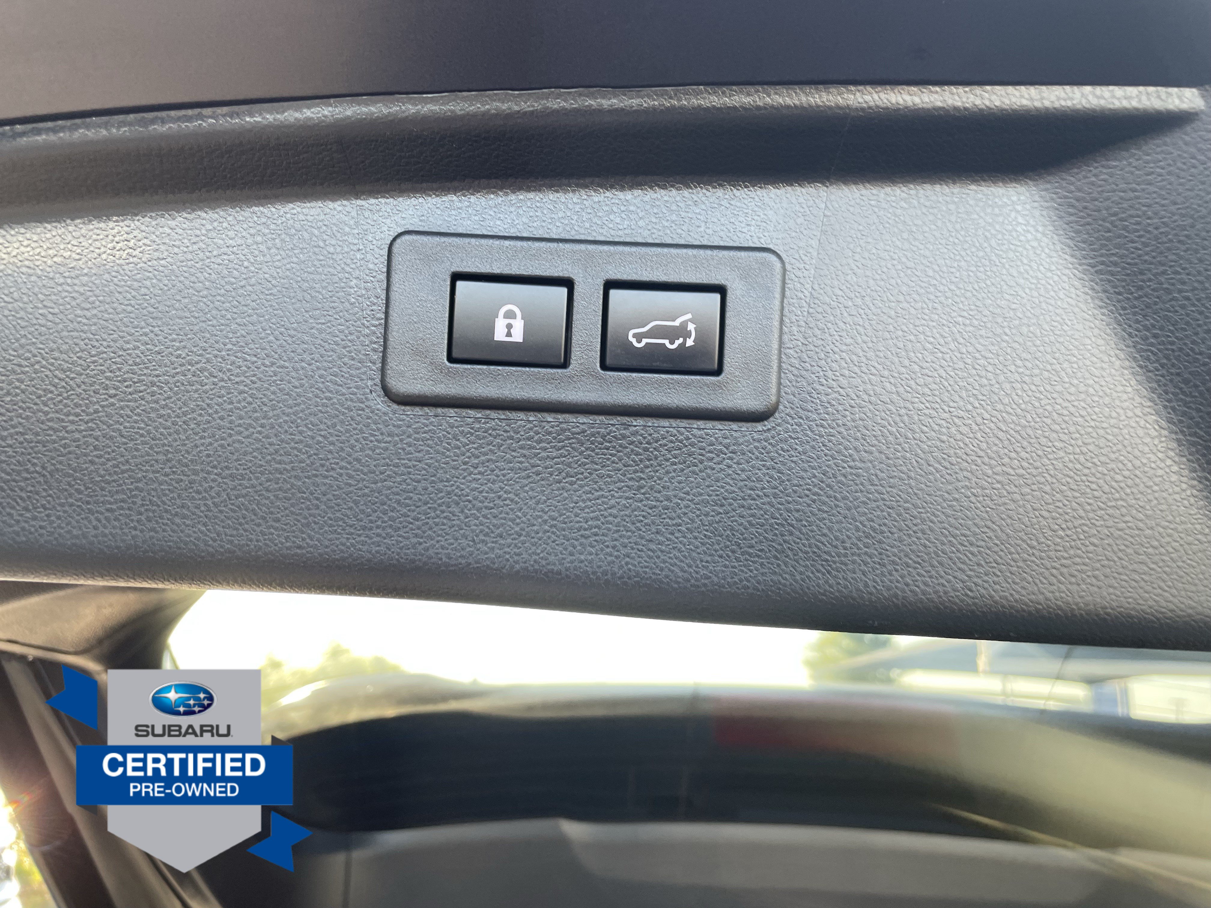 Used 2023 Subaru Outback Limited AWD/4WD image 12