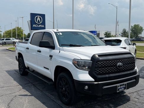 Used 2019 Toyota Tundra SR5 w/ TRD Off Road Package AWD/4WD image 3