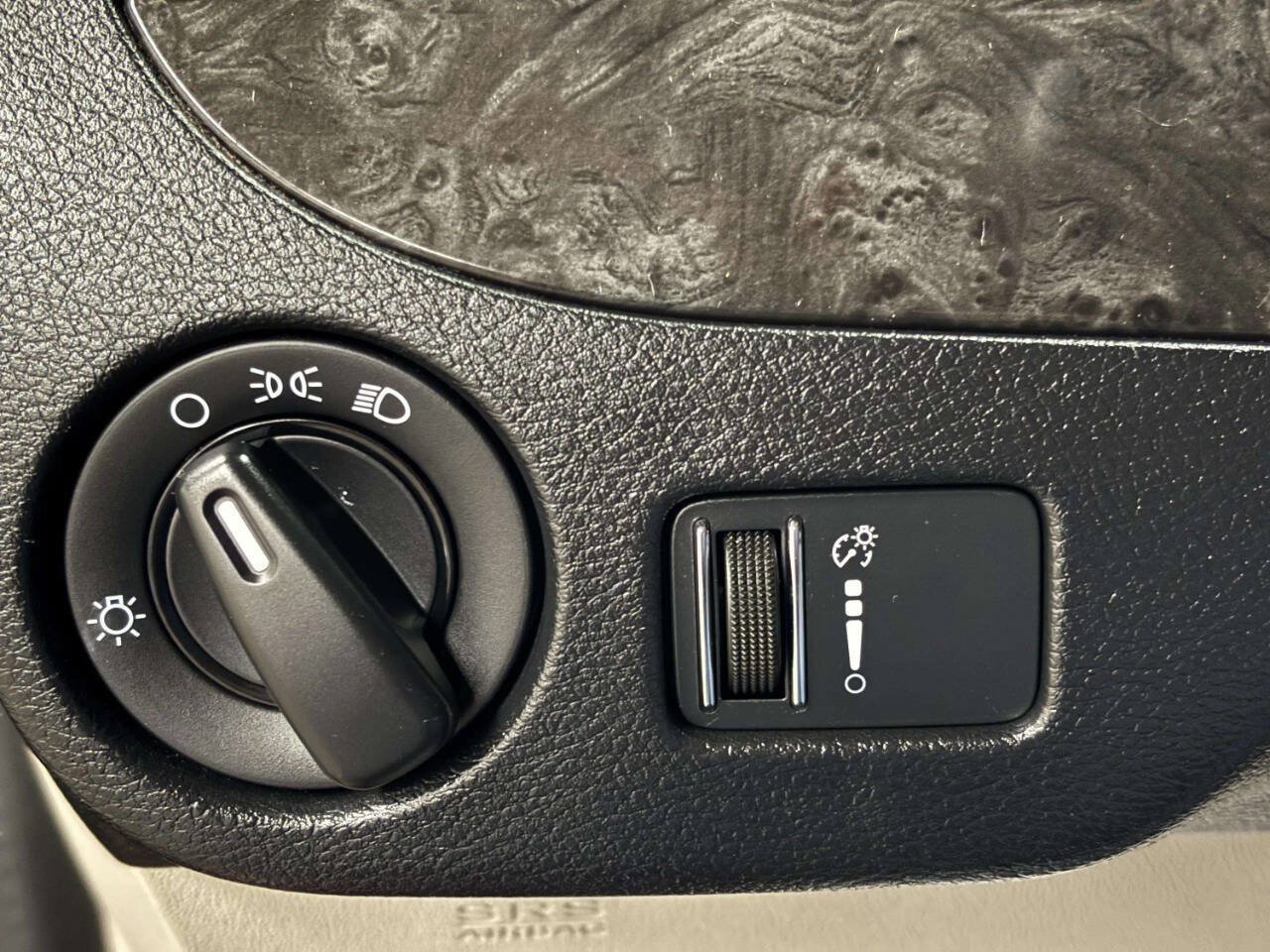 Used 2016 Dodge Grand Caravan SE w/ Quick Order Package 29E SE FWD image 25