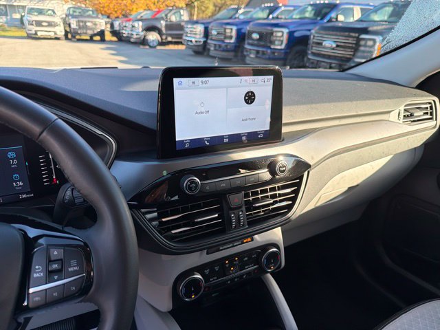 Used 2023 Ford Escape Active AWD/4WD image 24
