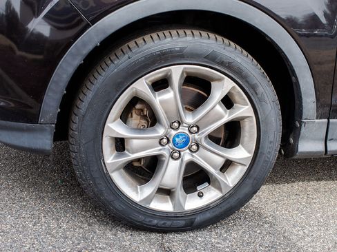 Used 2013 Ford Escape SEL w/ Class II Trailer Tow Pkg image 5