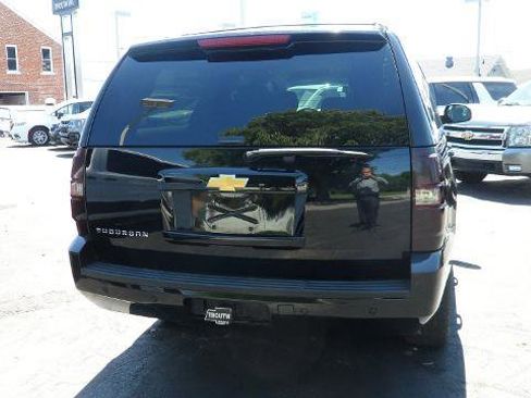Used 2013 Chevrolet Suburban LS AWD/4WD image 4