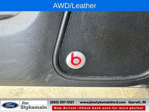 Used 2016 Chrysler 300 S AWD/4WD image 15