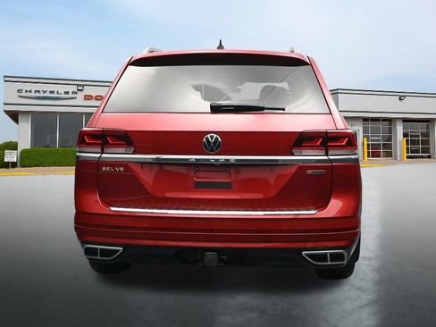 Used 2022 Volkswagen Atlas SEL R-Line AWD/4WD image 4