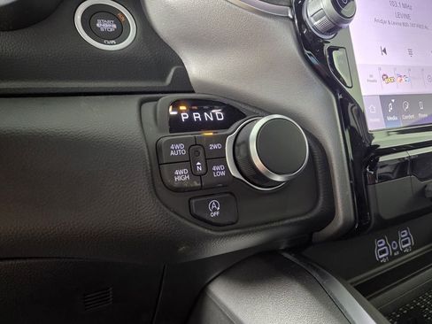 New 2026 RAM 1500 Big Horn AWD/4WD image 18