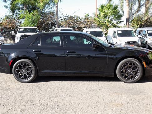 Used 2020 Chrysler 300 S image 10