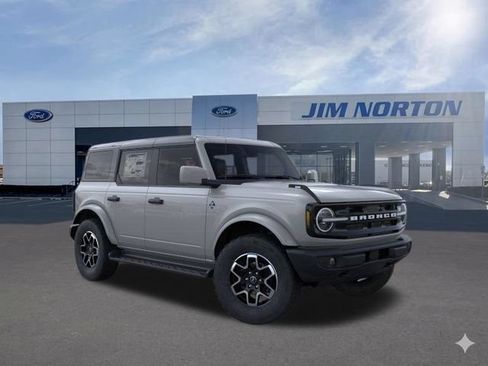 New 2026 Ford Bronco Outer Banks AWD/4WD image 9