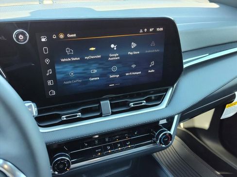 New 2026 Chevrolet Equinox LT w/ Midnight Edition FWD image 11