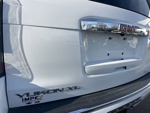 Used 2019 GMC Yukon XL Denali w/ Denali Ultimate Package image 35