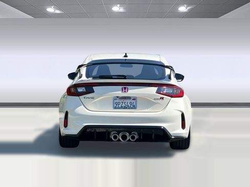 Used 2025 Honda Civic Type R image 10