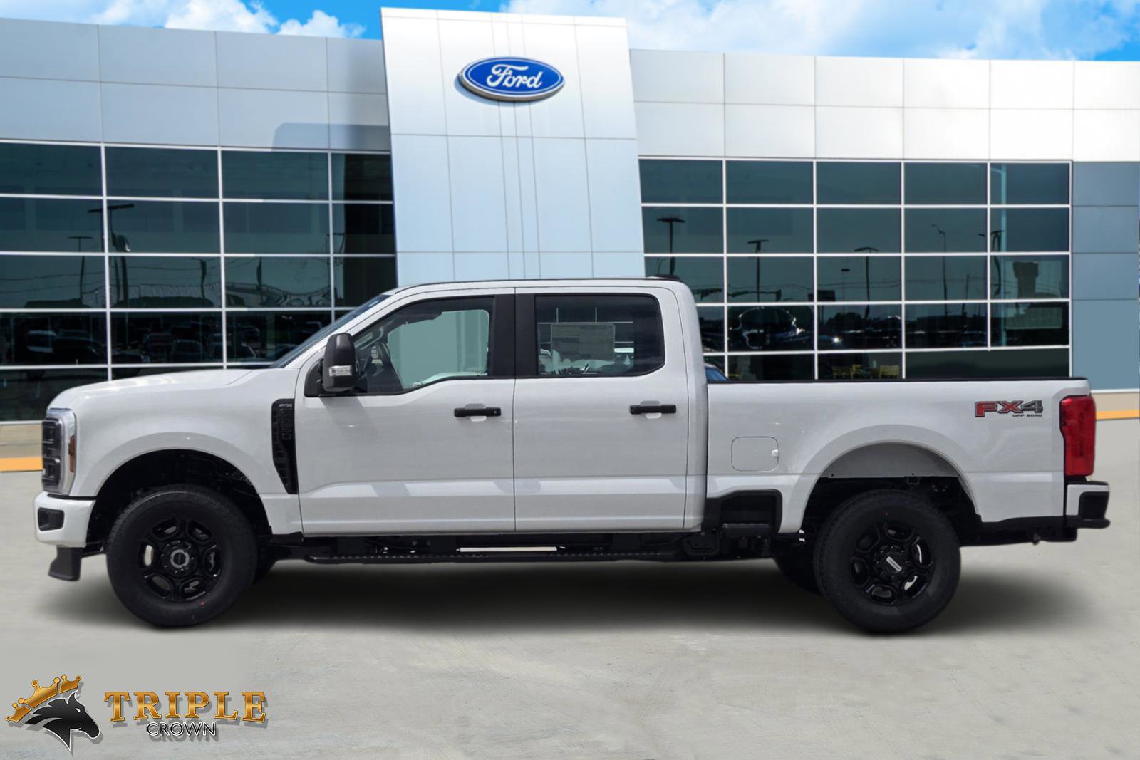 New 2026 Ford F350 Lariat w/ Black Appearance Package AWD/4WD image 3
