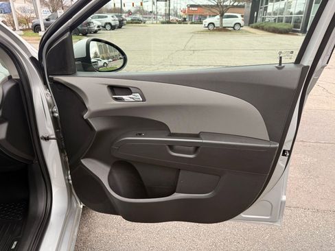 Used 2015 Chevrolet Sonic LTZ FWD image 12
