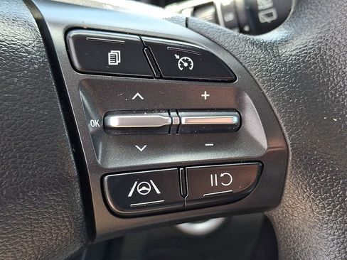 Certified 2023 Hyundai Kona SEL AWD/4WD image 26