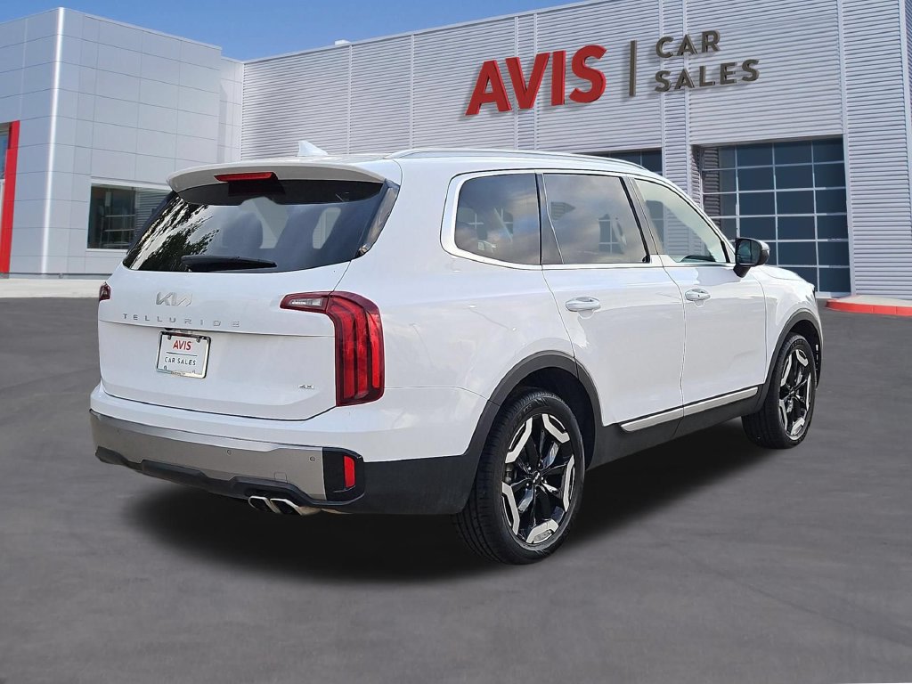 Used 2025 Kia Telluride S AWD/4WD image 6