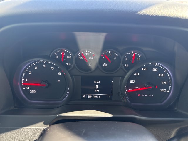Used 2021 Chevrolet Silverado 1500 Custom Trail Boss AWD/4WD image 13