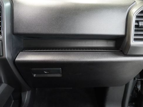 Used 2017 Ford F150 XLT w/ Equipment Group 302A Luxury AWD/4WD image 35