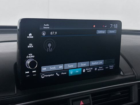 Used 2023 Honda Pilot Touring image 19