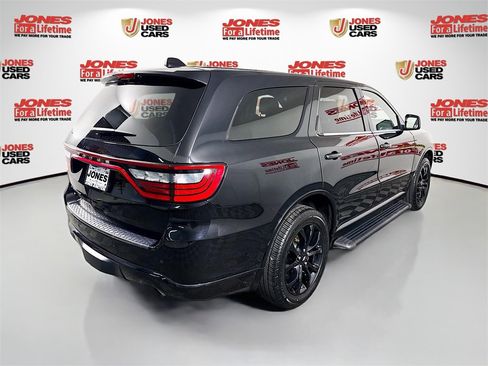 Used 2020 Dodge Durango SXT image 15