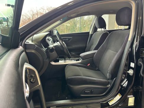 Used 2013 Nissan Altima 2.5 S image 7