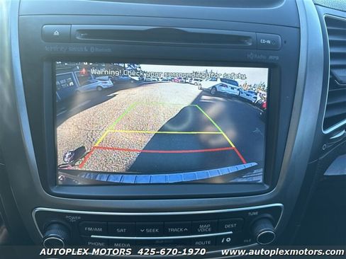 Used 2014 Kia Sorento SX w/ 3rd Row Package image 29