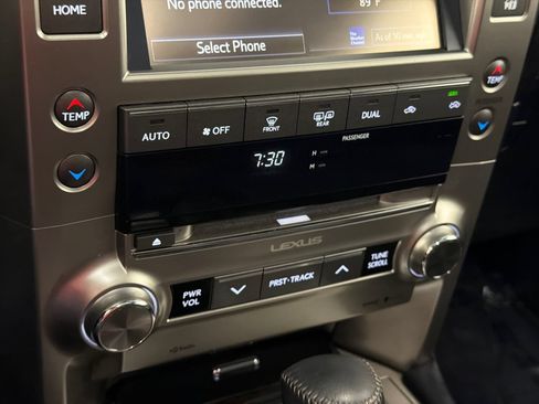 Used 2019 Lexus GX 460 AWD/4WD image 29