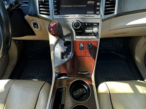 Used 2011 Toyota Venza AWD w/ Premium Pkg #2 image 13