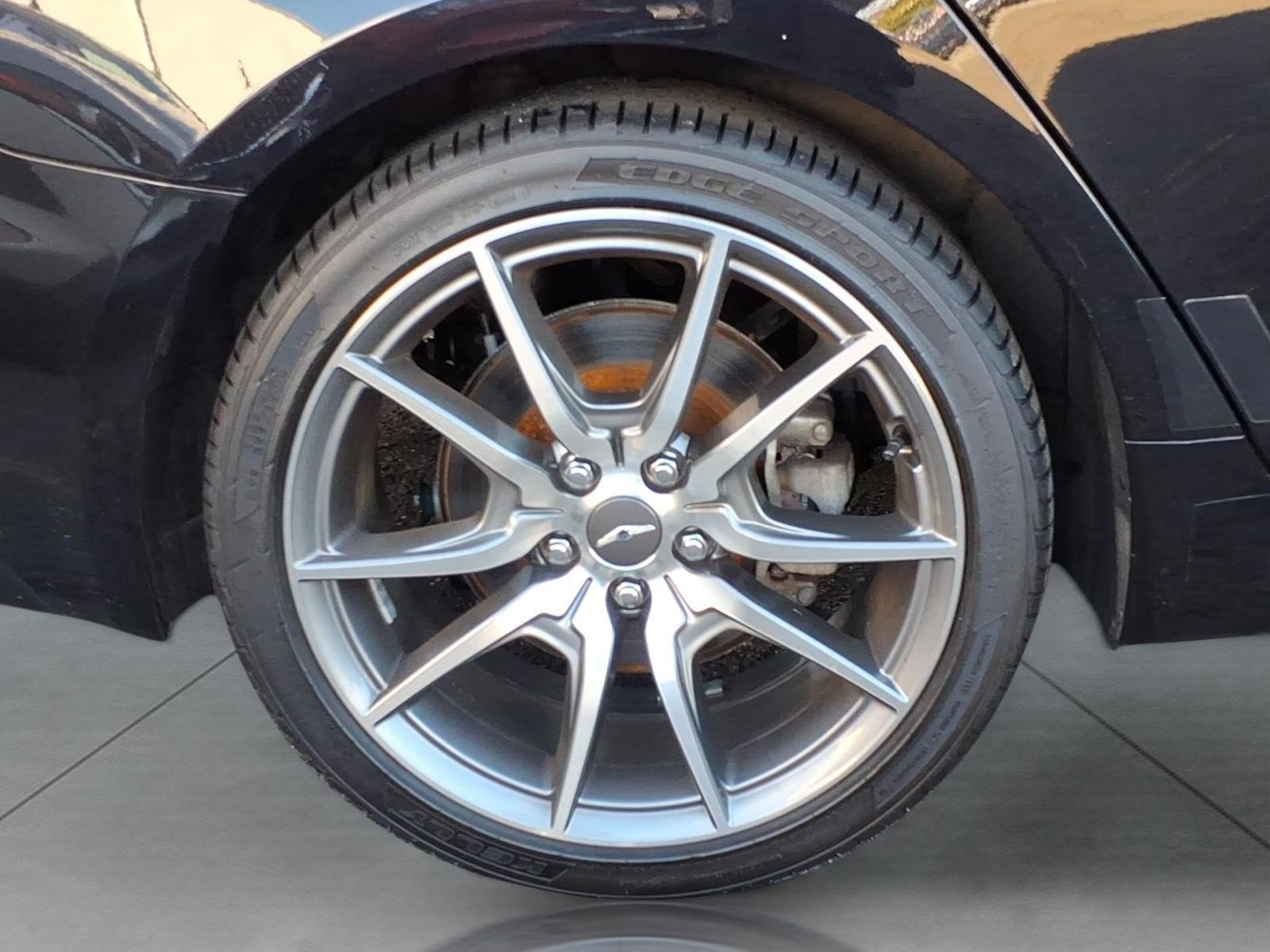Used 2023 Genesis G70 2.0T AWD/4WD image 5