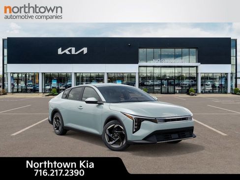 New 2025 Kia K4 EX image 9