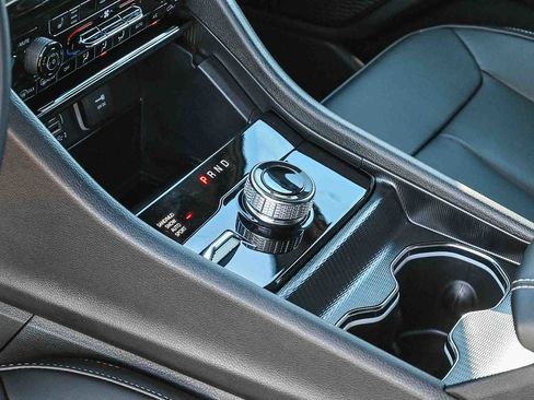 New 2025 Jeep Grand Cherokee Limited image 31