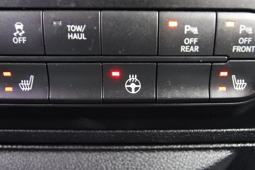 Used 2016 RAM 1500 Big Horn AWD/4WD image 12