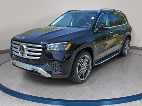 New 2026 Mercedes-Benz GLS 450 4MATIC image 1