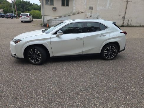 Certified 2024 Lexus UX 250h AWD w/ Premium Package image 4