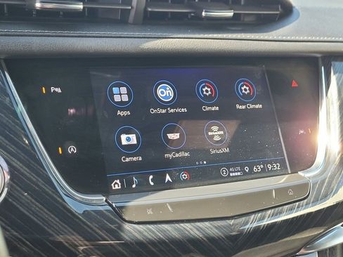 Certified 2024 Cadillac XT6 Premium Luxury FWD image 23