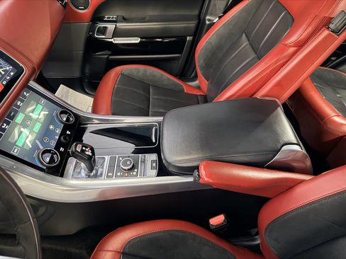 Used 2020 Land Rover Range Rover Sport HST image 15